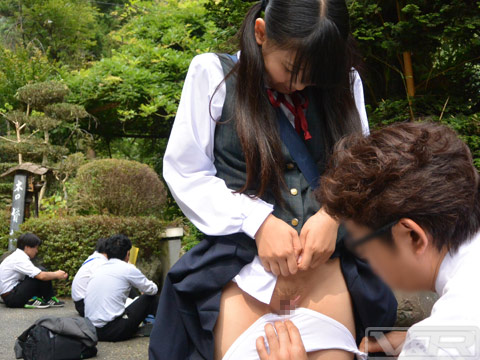 VRTM-014&nbsp; 強制命令露出修学旅行 さとう愛理